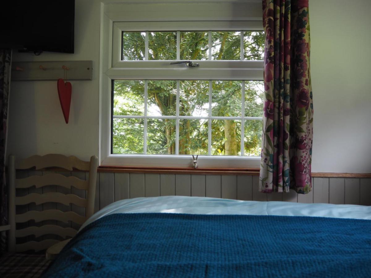 The Owl Hoot Villa Ipstones Bagian luar foto